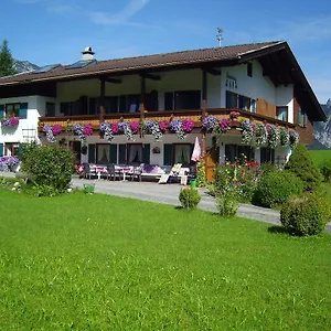  Guest house Herzoghaeusel